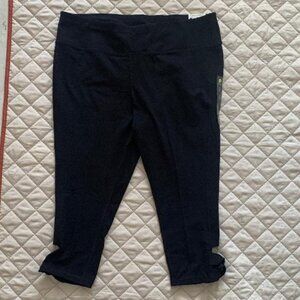 Xersion Cotton Blend Capri - NWT